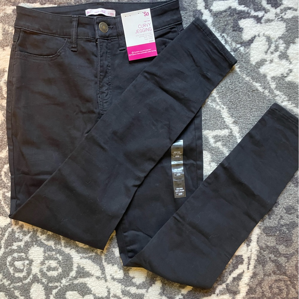 Womens SO jeggings